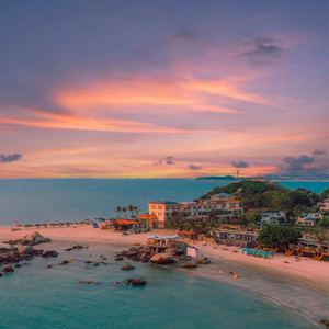 极品老师㧒开粉嫩小泬小
